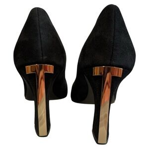 Tory Burch Black Suede Peep Toe Pumps Gold T Heel Logo Accent Size 10